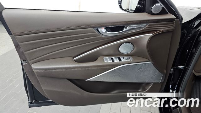 Kia K9 3.8 GDI AWD PlatinumⅡ 2020 — фото 24