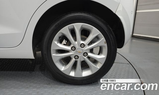 Chevrolet Spark Premier 2019 — фото 21