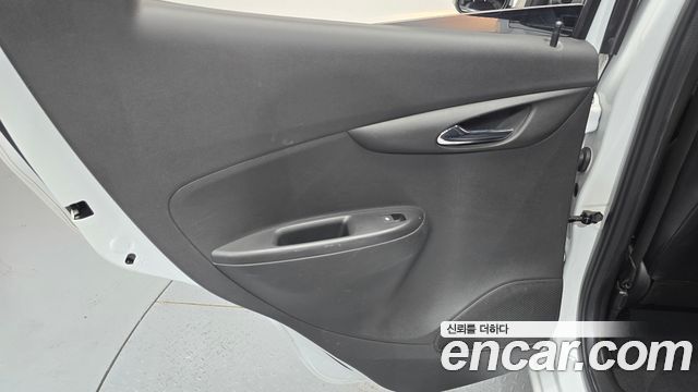 Chevrolet Spark Premier 2019 — фото 25