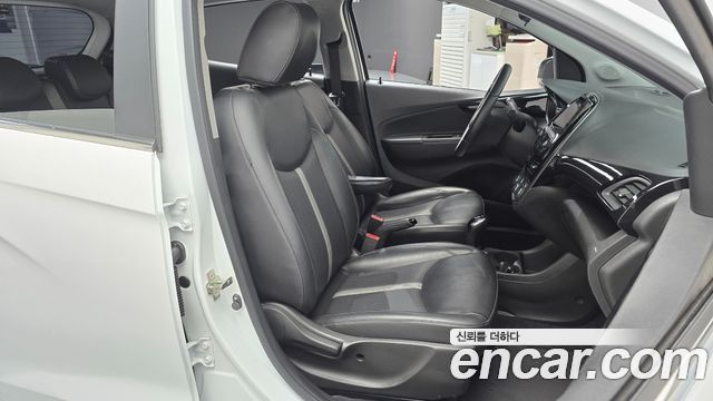 Chevrolet Spark Premier 2019 — фото 26