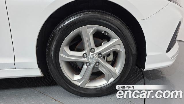 Hyundai Sonata New Rise LPI Style 2018 — фото 5