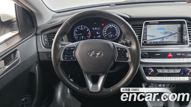 Hyundai Sonata New Rise LPI Style 2018 — фото 13