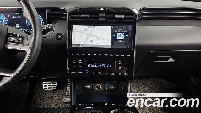Hyundai Tucson Hybrid (NX4) N Line 2WD Inspiration 2022 — фото 18