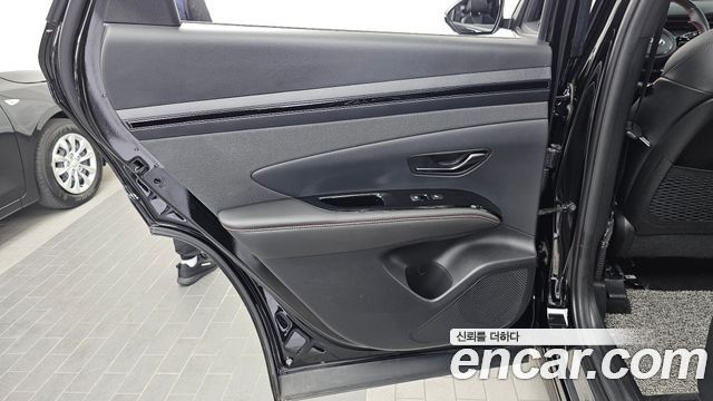 Hyundai Tucson Hybrid (NX4) N Line 2WD Inspiration 2022 — фото 31