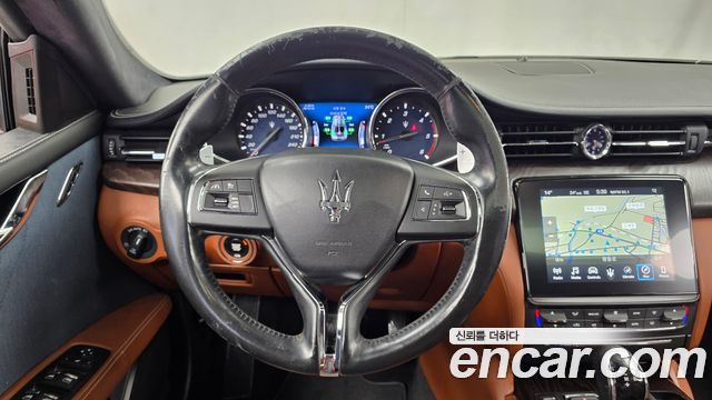 Maserati Quattroporte 3.0 Diesel Granlusso 2018 — фото 17