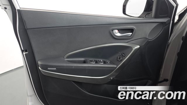 Hyundai Santa Fe The Prime Diesel 2.0 2WD Value Plus 2018 — фото 24