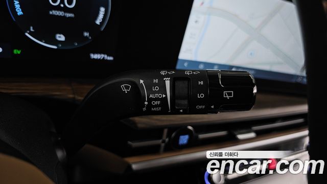 Hyundai Santa Fe (MX5) HEV 1.6 2WD Calligraphy 2025 — фото 28
