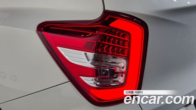 KG Mobility (SsangYong) Tivoli Air 1.5 A3 2WD 2022 — фото 23