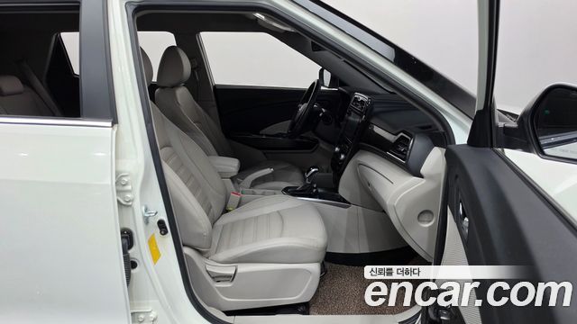 KG Mobility (SsangYong) Tivoli Air 1.5 A3 2WD 2022 — фото 26