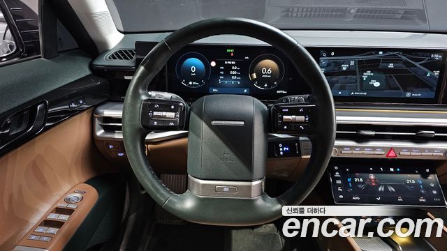 Hyundai Grandeur (GN7) 2,5 Gasoline 2WD Exclusive 2023 — фото 16