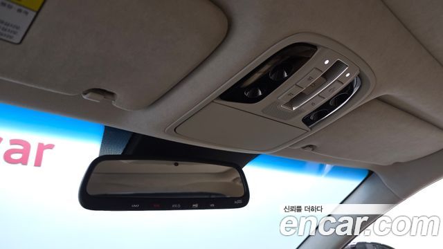 Kia K7 Premier Hybrid Signature 2020 — фото 18