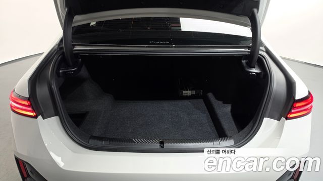 BMW 5 Series (G60) 530i xDrive M Sport 2026 — фото 32