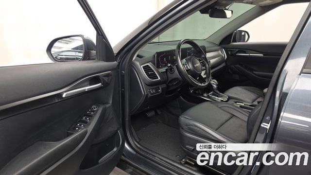 Kia Seltos Gasoline 1.6 Turbo 2WD Prestige 2023 — фото 10
