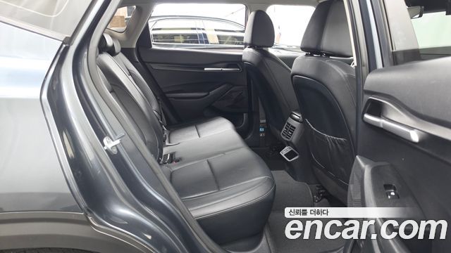 Kia Seltos Gasoline 1.6 Turbo 2WD Prestige 2023 — фото 12