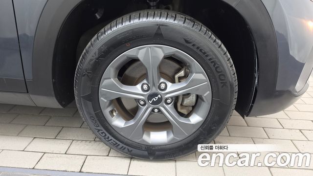 Kia Seltos Gasoline 1.6 Turbo 2WD Prestige 2023 — фото 21