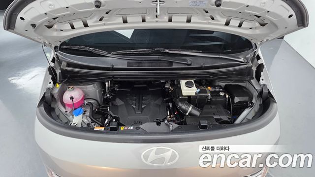 Hyundai Staria L3.5 Cargo 3-Seater Modern 2025 — фото 6