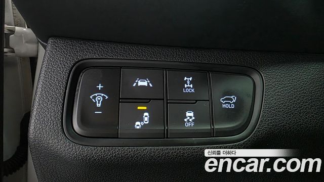 Hyundai Santa Fe (TM) Diesel 2,0 4WD Prestige 2019 — фото 16