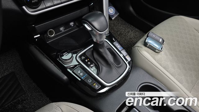 Kia Seltos Gasoline 1.6 Turbo 2WD Gravity 2022 — фото 9