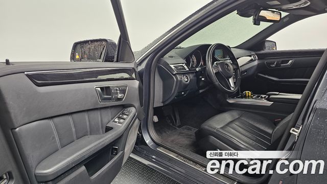 Mercedes-Benz E-Class (W212) E400 4MATIC 2016 — фото 10