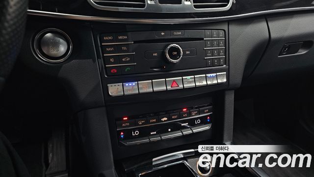 Mercedes-Benz E-Class (W212) E400 4MATIC 2016 — фото 17