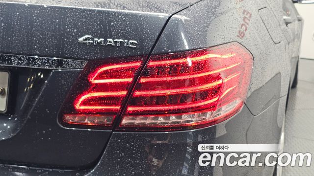 Mercedes-Benz E-Class (W212) E400 4MATIC 2016 — фото 23