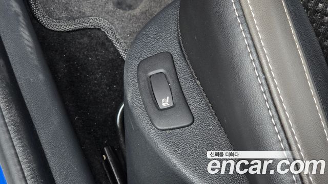 Renault Korea Clio Intens 2018 — фото 28