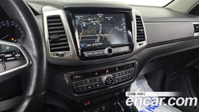 KG Mobility (SsangYong) Rexton Sports Diesel 2.2 4WD Prestige 2018 — фото 13