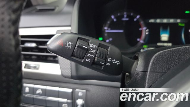 KG Mobility (SsangYong) Rexton Sports Diesel 2.2 4WD Prestige 2018 — фото 30