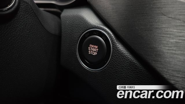 Kia Carens 2.0 LPi Prestige 2015 — фото 18