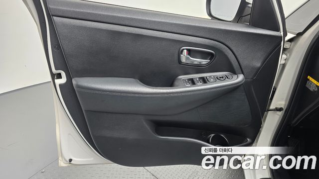 Kia Carens 2.0 LPi Prestige 2015 — фото 24