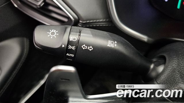 Hyundai Santa Fe (TM) Gasoline 2.0T 2WD Prestige 2020 — фото 33