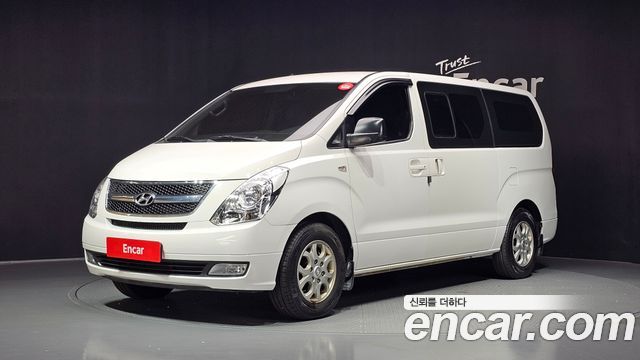 Hyundai Grand Starex 5-Seater VAN CVX Premium