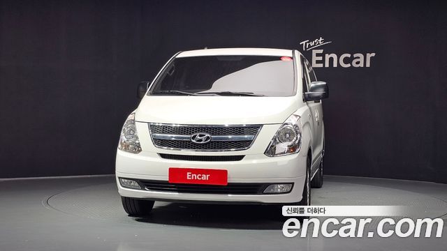 Hyundai Grand Starex 5-Seater VAN CVX Premium 2015 — фото 3