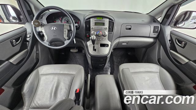 Hyundai Grand Starex 5-Seater VAN CVX Premium 2015 — фото 7