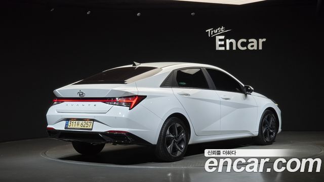 Hyundai Avante (CN7) 1.6 Inspiration 2021 — фото 2