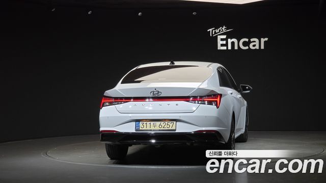 Hyundai Avante (CN7) 1.6 Inspiration 2021 — фото 4