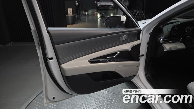 Hyundai Avante (CN7) 1.6 Inspiration 2021 — фото 24