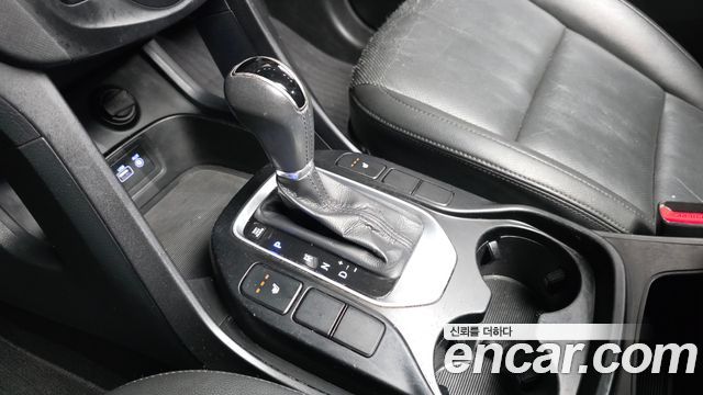 Hyundai Santa Fe The Prime Diesel 2.0 2WD Premium 2016 — фото 9