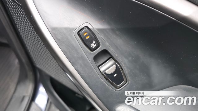 Hyundai Santa Fe The Prime Diesel 2.0 2WD Premium 2016 — фото 19