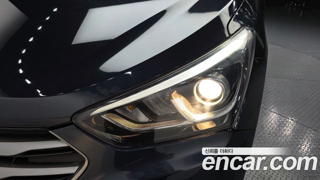 Hyundai Santa Fe The Prime Diesel 2.0 2WD Premium 2016 — фото 22