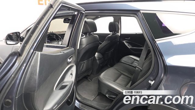 Hyundai Santa Fe The Prime Diesel 2.0 2WD Premium 2016 — фото 26