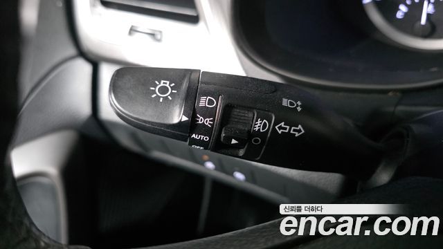 Hyundai Santa Fe The Prime Diesel 2.0 2WD Premium 2016 — фото 29