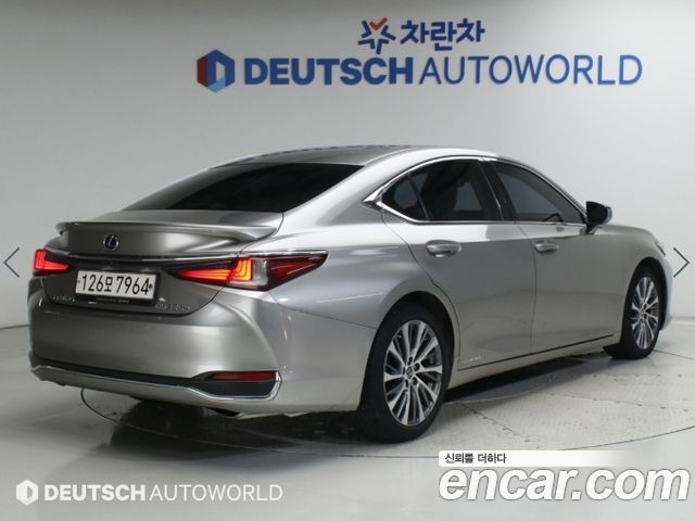 Lexus ES300h (VII) Luxury 2019 — фото 2