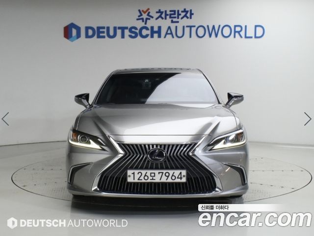 Lexus ES300h (VII) Luxury 2019 — фото 3