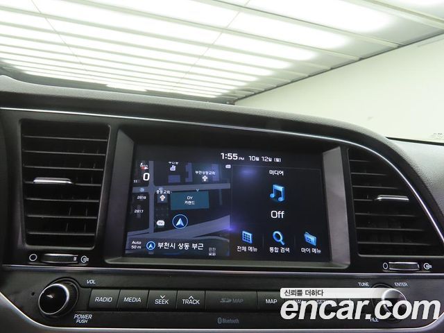 Hyundai Avante (AD) 1.6 GDI Value Plus 2018 — фото 17