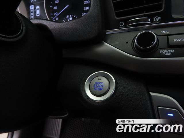 Hyundai Avante (AD) 1.6 GDI Value Plus 2018 — фото 21