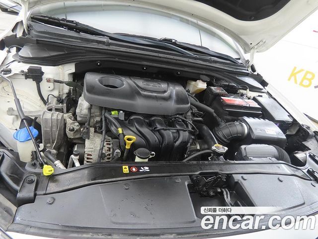 Hyundai Avante (AD) 1.6 GDI Value Plus 2018 — фото 23