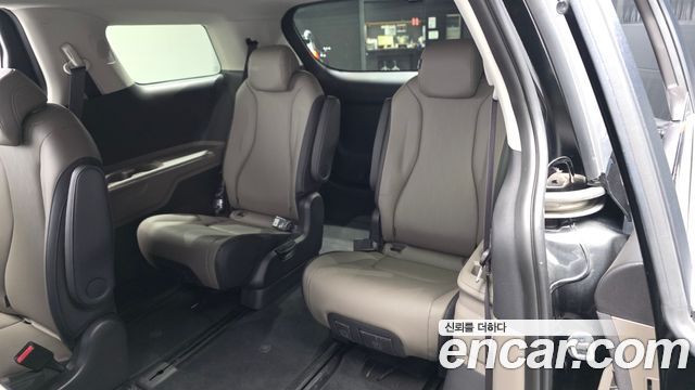 Kia Carnival (IV) Diesel 9-Seater Prestige 2025 — фото 13