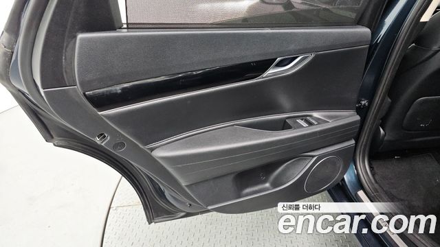 Genesis G80 (RG3) Gasoline 2.5 Turbo AWD 2022 — фото 25