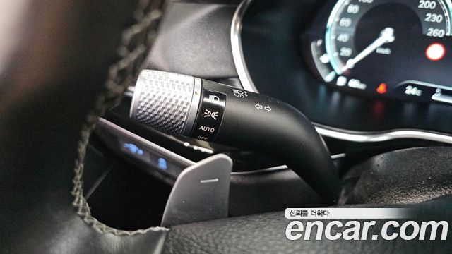 Genesis G80 (RG3) Gasoline 2.5 Turbo AWD 2022 — фото 29